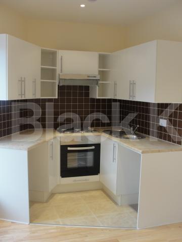 			NEW INSTRUCTION, 1 Bedroom, 1 bath, 1 reception Flat			 Queenstown Road, Lavender Hill